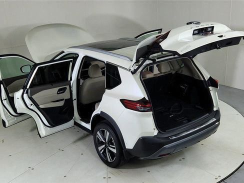 Certified 2023 Nissan Rogue SL w/ SL Premium Package image 27