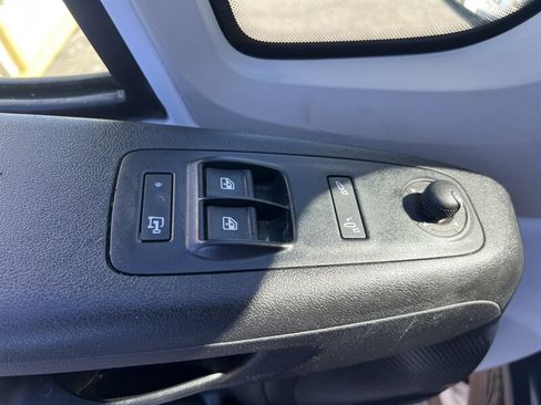 Used 2020 RAM ProMaster 2500 w/ Interior Convenience Group image 12