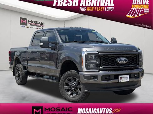 Used 2023 Ford F250 Lariat w/ Sport Appearance Package AWD/4WD image 1