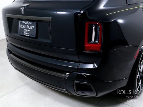 New 2027 Rolls-Royce Cullinan Black Badge AWD/4WD image 48