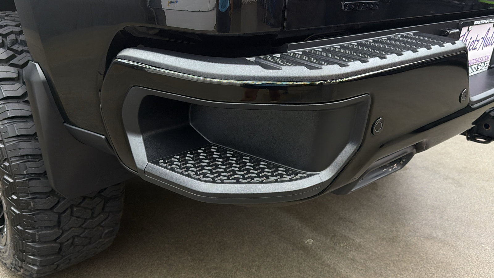 Used 2026 Chevrolet Silverado 1500 High Country w/ Midnight Edition AWD/4WD image 15