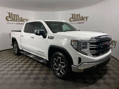 Used 2023 GMC Sierra 1500 SLT w/ SLT Premium Package