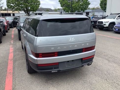 Used 2026 Hyundai Santa Fe SEL AWD/4WD image 3