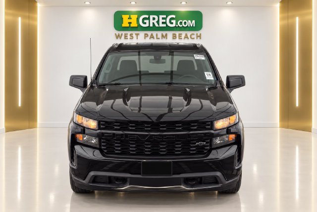 Used 2019 Chevrolet Silverado 1500 Custom w/ Custom Convenience Package AWD/4WD image 7