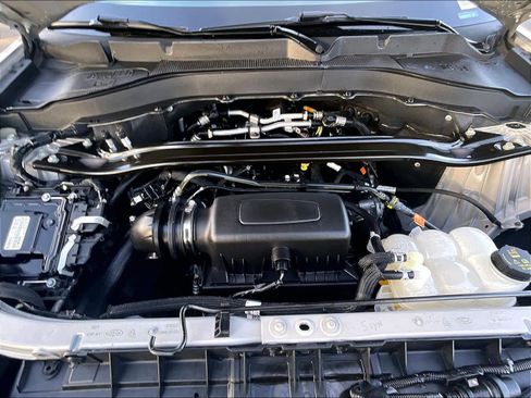 Used 2023 Ford Explorer ST-Line w/ Class IV Trailer Tow Package image 12