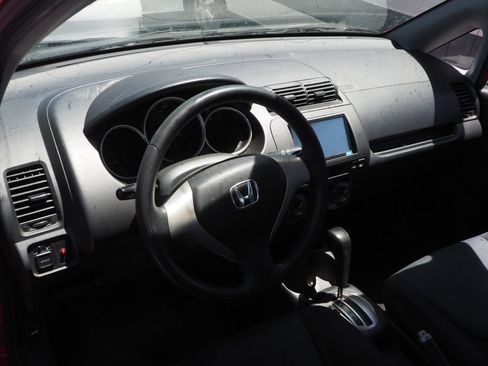 Used 2008 Honda Fit image 5
