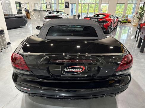 Used 2004 Dodge Viper SRT-10 RWD image 50