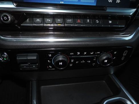 Used 2024 Chevrolet Silverado 1500 LTZ w/ LTZ Convenience Package II image 23