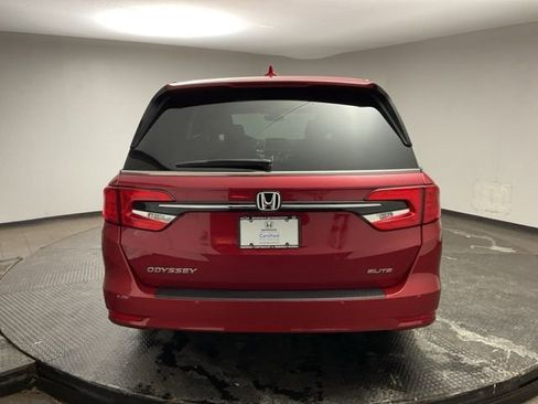 Used 2023 Honda Odyssey Elite image 6