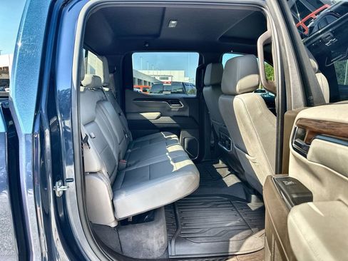 Certified 2022 GMC Sierra 1500 SLT w/ SLT Premium Plus Package image 26