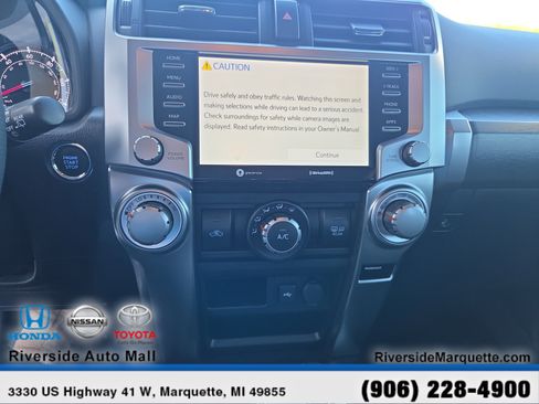 Used 2024 Toyota 4Runner SR5 AWD/4WD image 17