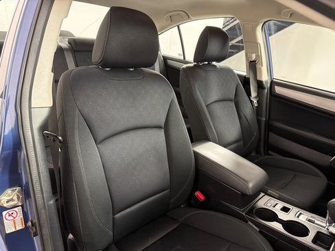 Used 2019 Subaru Legacy 2.5i AWD/4WD image 23