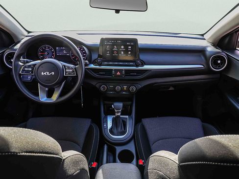 Certified 2024 Kia Forte LXS w/ LXS Technology Package FWD image 20