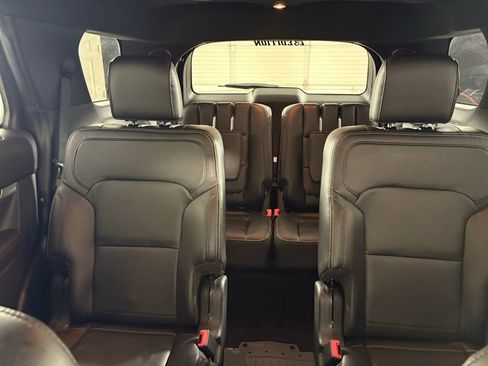 Used 2019 Ford Explorer Limited image 69