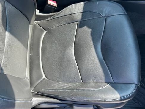 Used 2016 Chevrolet Volt Premier w/ Driver Confidence Package FWD image 40