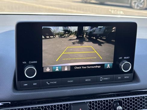 Used 2025 Honda Civic Sport image 8