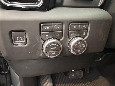 New 2026 GMC Sierra 2500 Denali Ultimate image 28