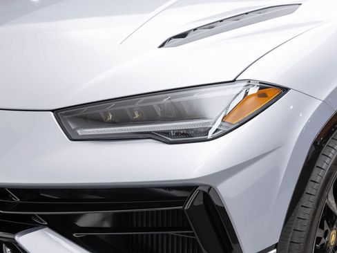 Used 2024 Lamborghini Urus S AWD/4WD image 57