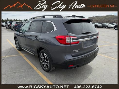Used 2024 Subaru Ascent Limited w/ Technology Package AWD/4WD image 5