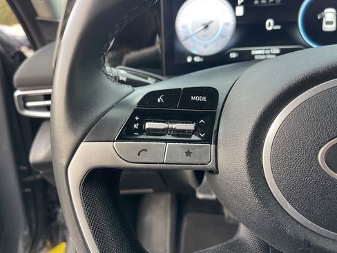 Certified 2025 Hyundai Elantra SEL w/ Cargo Package image 16