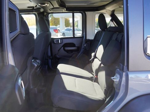 Used 2023 Jeep Wrangler Unlimited image 21