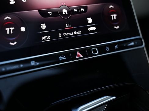 Used 2023 Mercedes-Benz C 300 C 300 w/ Exclusive Trim Package image 40