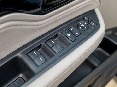 Used 2024 Honda Odyssey Elite image 18