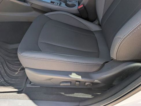 Used 2026 Subaru Crosstrek 2.0i Premium image 15