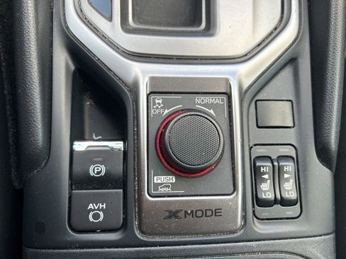 Used 2023 Subaru Forester Premium image 17