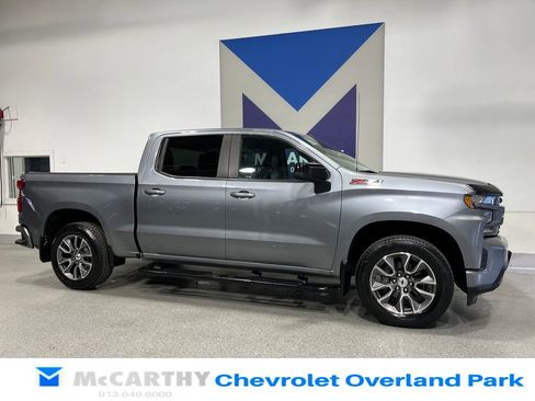 Used 2019 Chevrolet Silverado 1500 RST AWD/4WD image 3