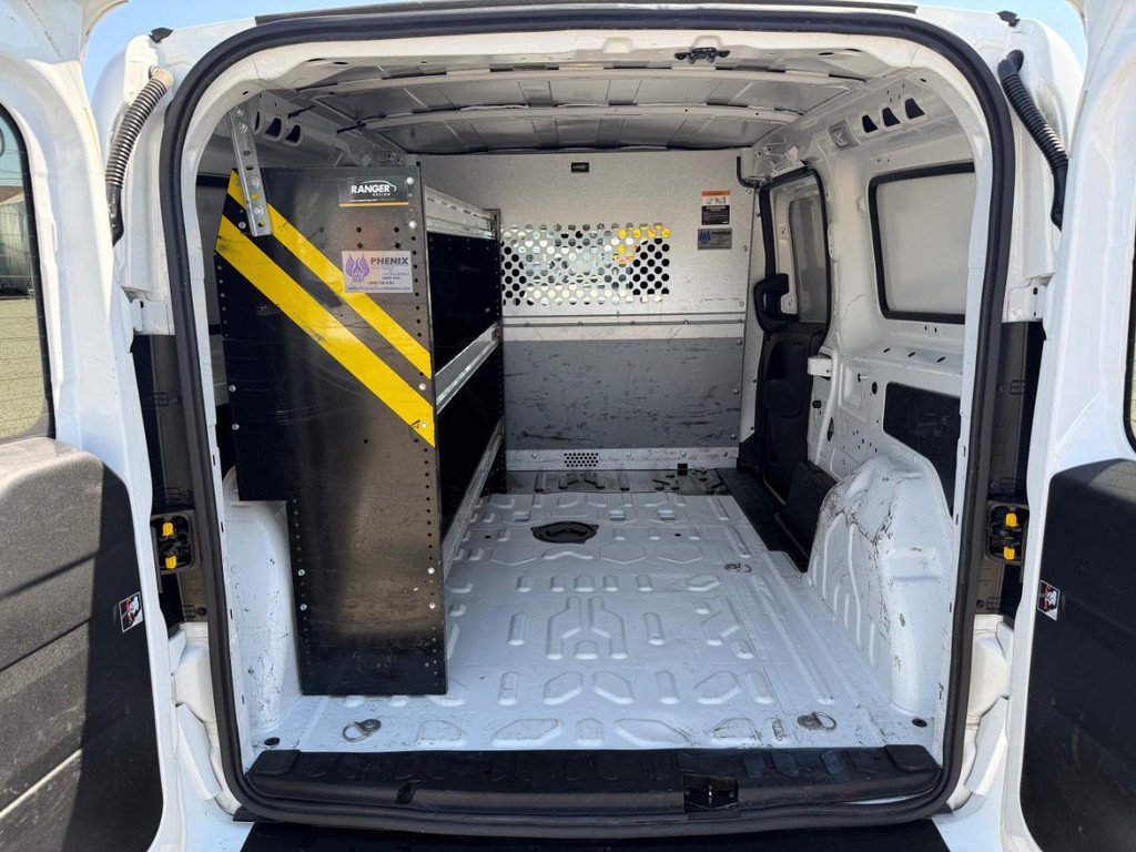 Used 2022 RAM ProMaster City Tradesman FWD image 15