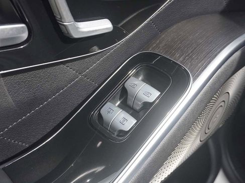 Used 2022 Mercedes-Benz S 580 4MATIC Sedan image 36