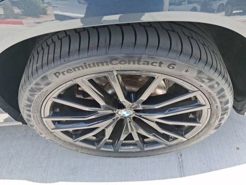 Used 2022 BMW X6 xDrive40i w/ Executive Package AWD/4WD image 20