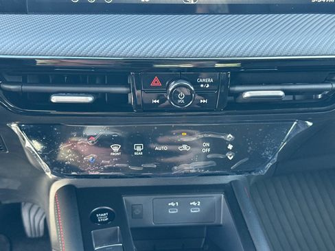 New 2026 Nissan Kicks SR image 29