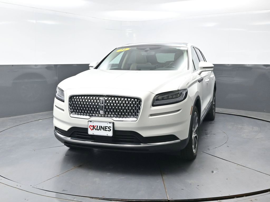 Used 2021 Lincoln Nautilus Reserve AWD/4WD image 8