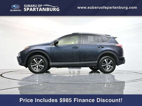 Used 2018 Toyota RAV4 XLE image 27