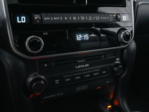 Used 2023 Lexus GX 460 Premium w/ Premium Plus Package AWD/4WD image 18