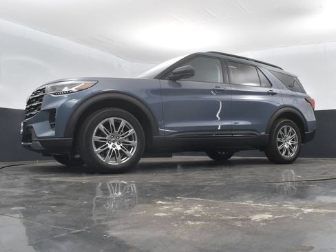 New 2026 Ford Explorer Active w/ Active Comfort Package AWD/4WD image 56