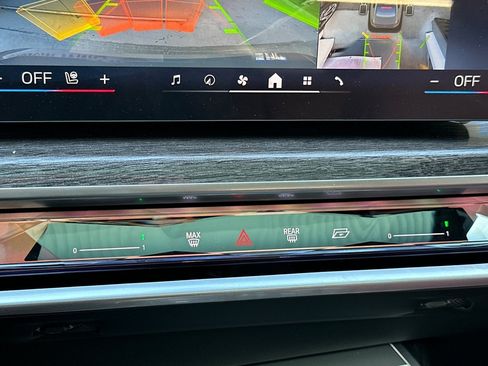 New 2026 BMW 740i xDrive AWD/4WD image 19
