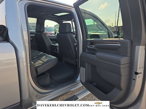 Used 2026 Chevrolet Silverado 2500 High Country w/ High Country Premium Package AWD/4WD image 28