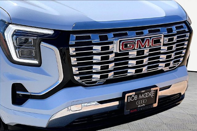 Used 2026 GMC Terrain Denali AWD/4WD image 30