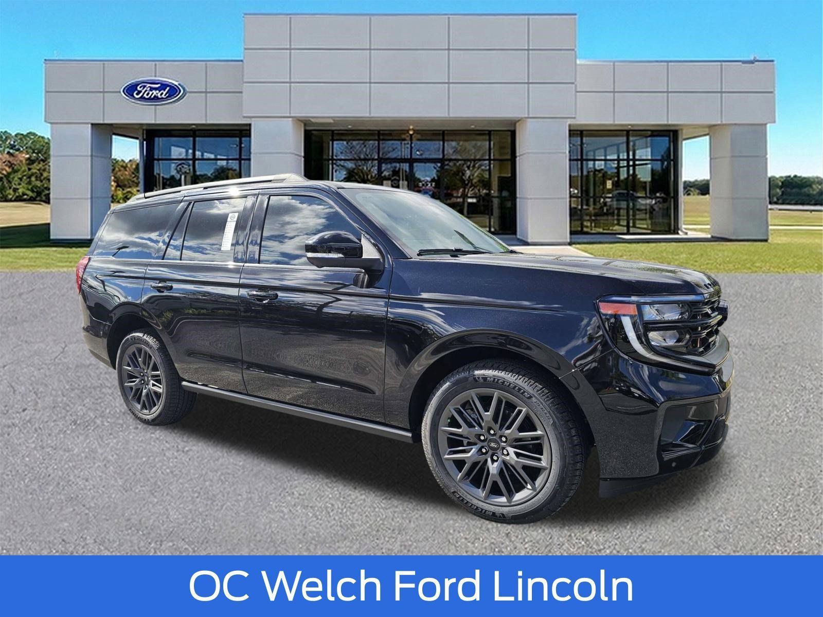 New 2027 Ford Expedition Platinum w/ Stealth Appearance Package AWD/4WD 360° Tour