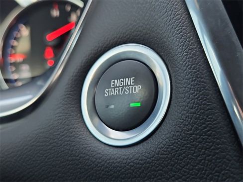 Used 2023 Chevrolet Traverse High Country w/ LPO, Floor Liner Package image 29