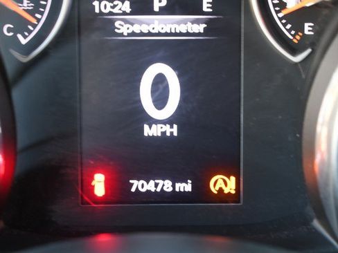 Used 2018 Jeep Wrangler Unlimited Sport AWD/4WD image 32