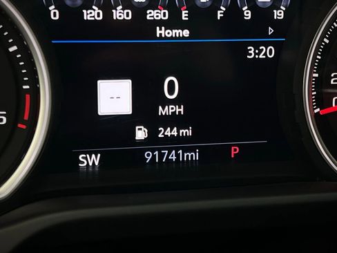 Used 2023 Chevrolet Silverado 3500 High Country image 53