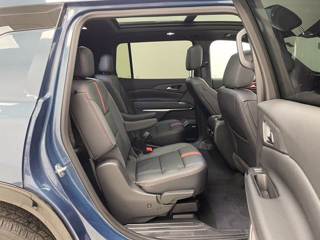 Used 2024 Chevrolet Traverse RS w/ LPO, Floor Liner Package AWD/4WD image 24