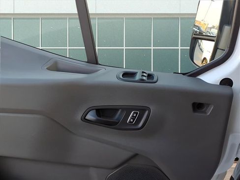 Used 2023 Ford Transit 250 Medium Roof image 21