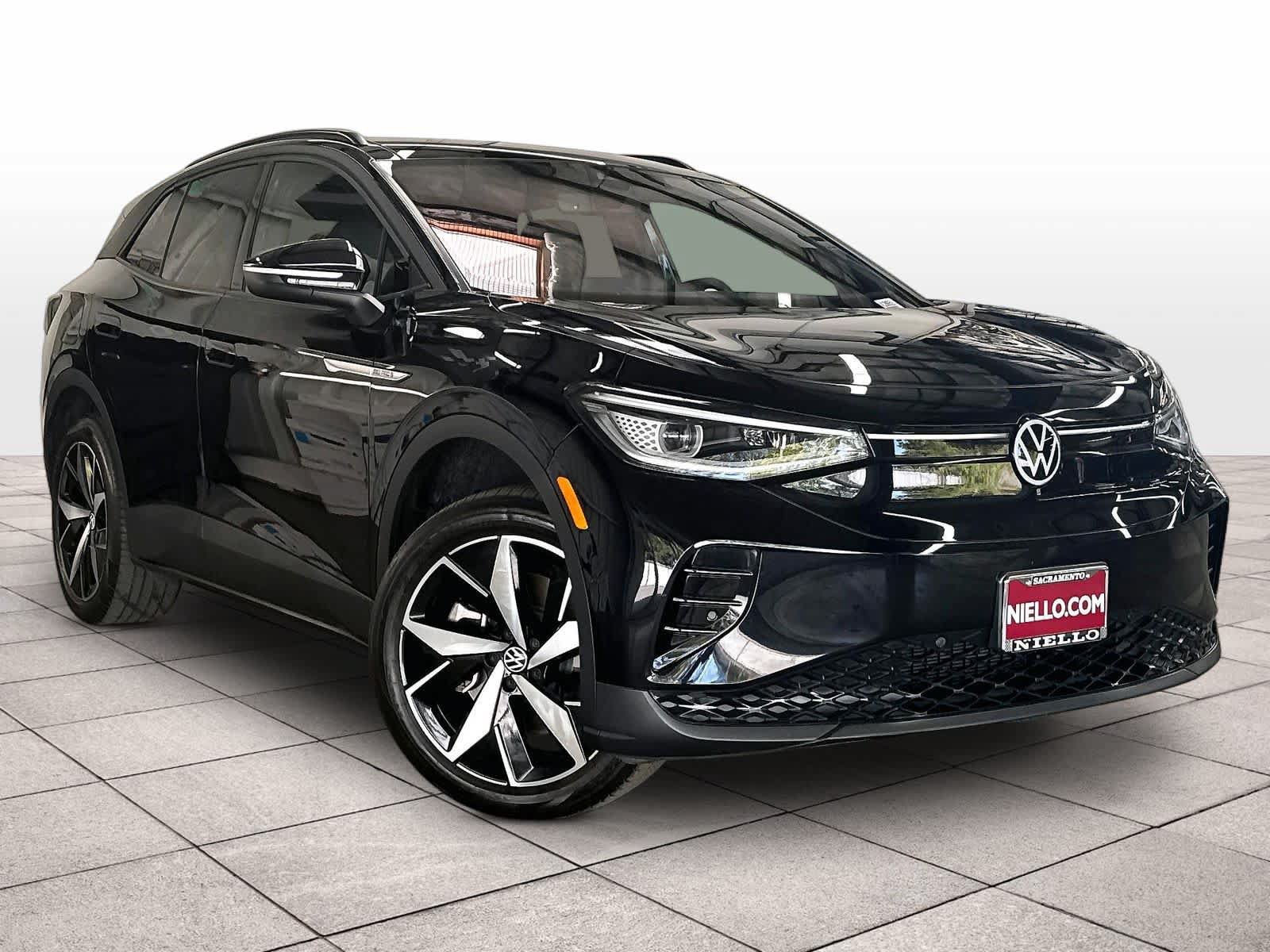 Used 2023 Volkswagen ID.4 Pro S AWD/4WD image 3