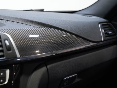 Used 2018 BMW M3 RWD image 49