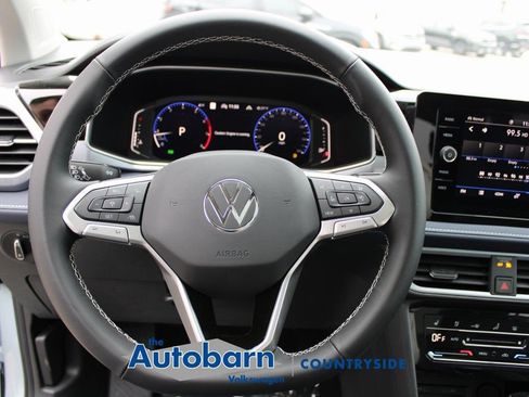 New 2026 Volkswagen Taos SEL AWD/4WD image 10